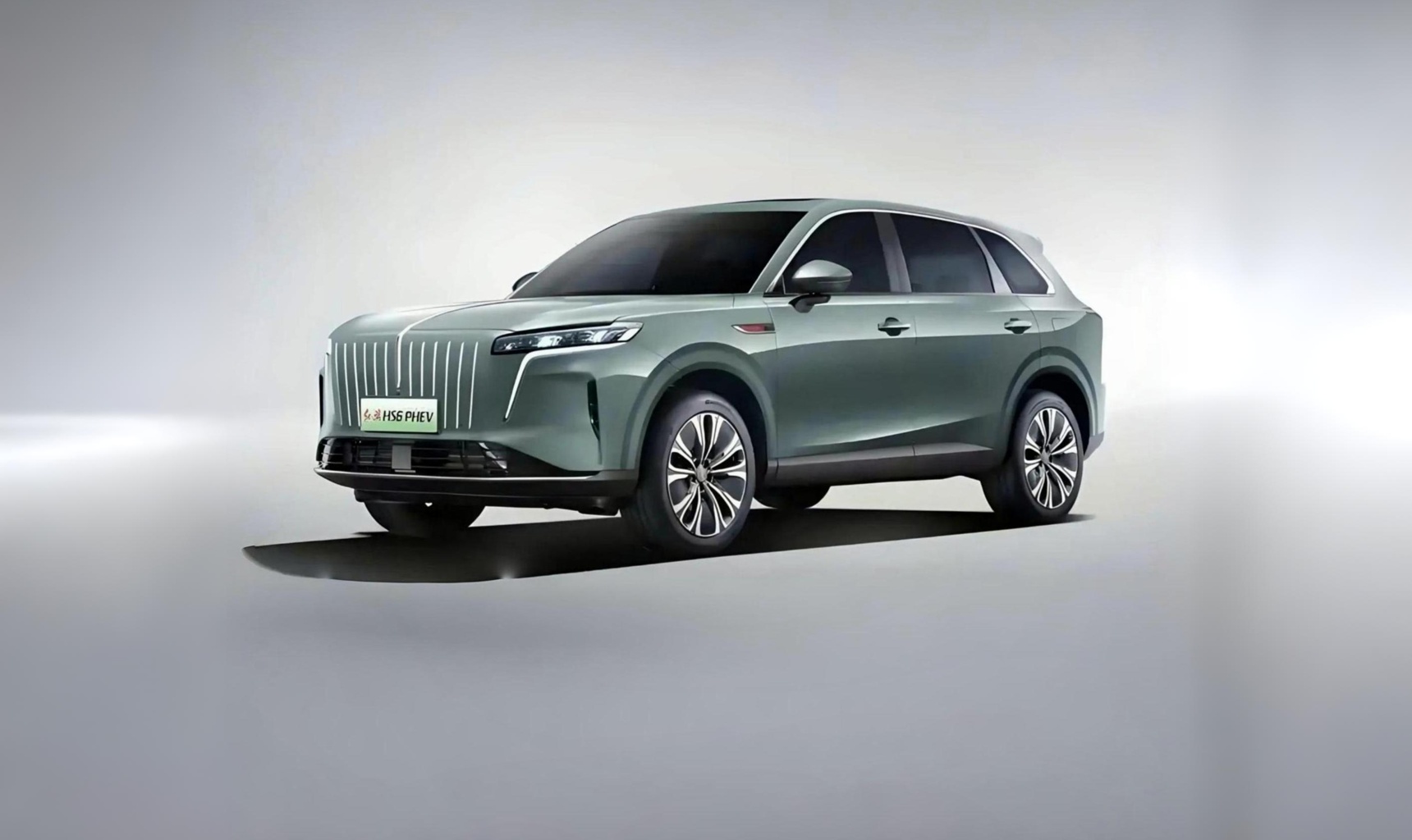 Новый HONGQI HS6 PHEV