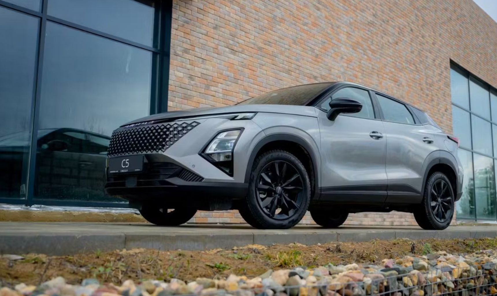 OMODA C5 вошел в топ-7 самых продаваемых автомобилей с автоматической трансмиссией в России