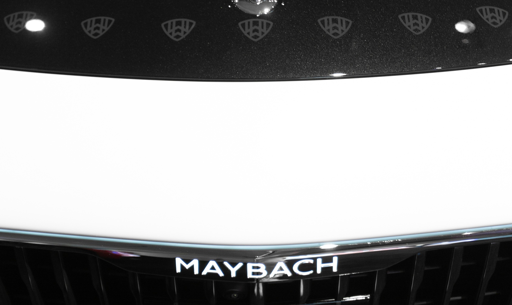 Эксклюзивные экземпляры Mercedes-Maybach SL 680