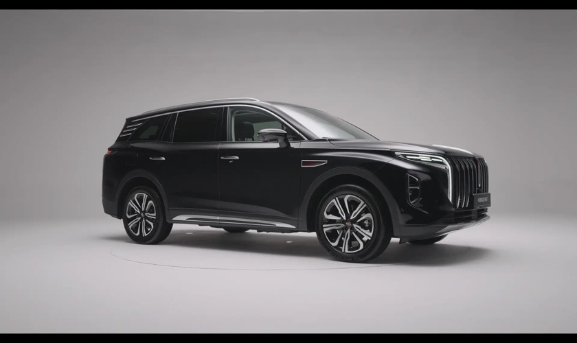 Премьера нового флагманского кроссовера Hongqi HS7 для лидеров мнений прошла успешно