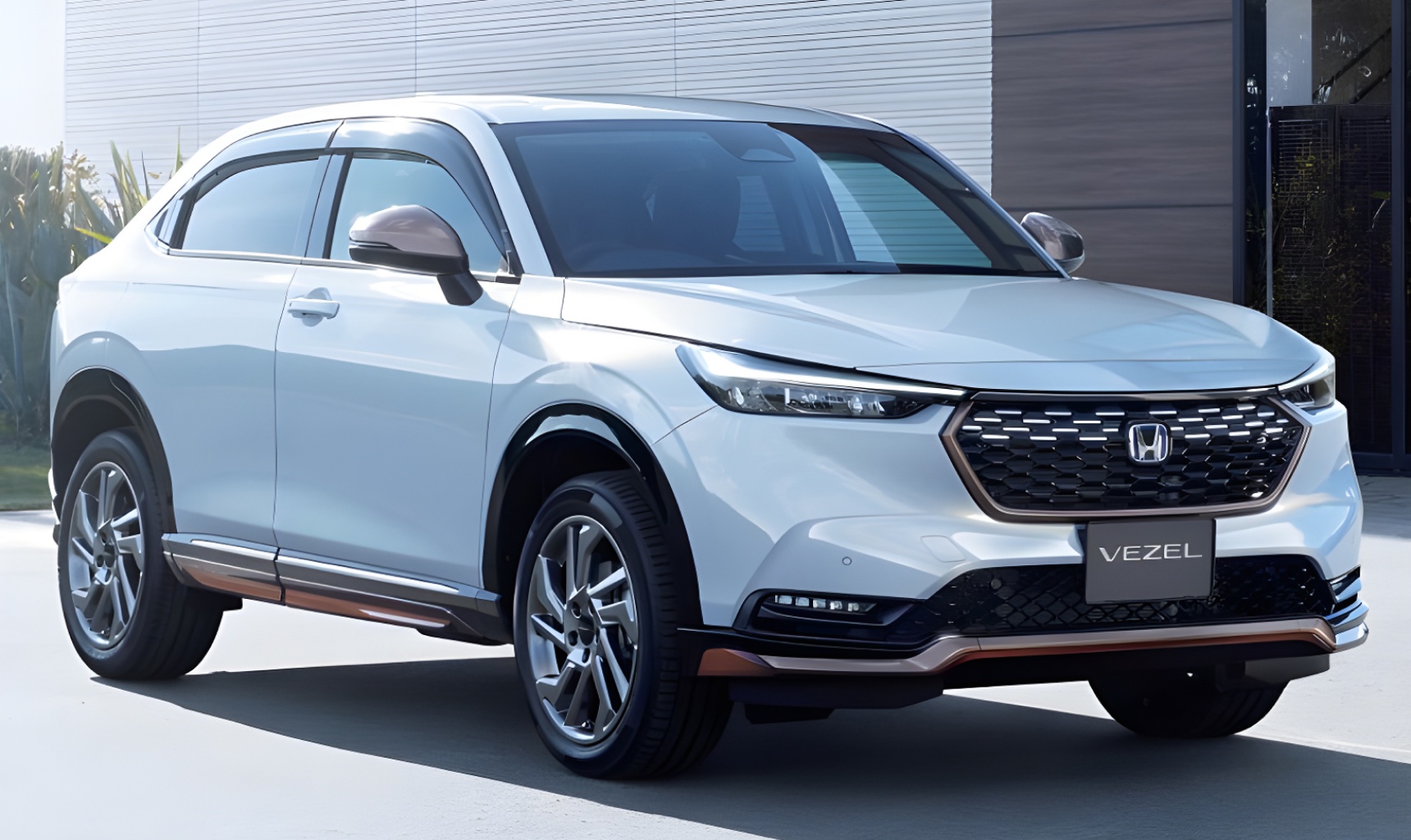 Honda Vezel. Компактный и доступный кроссовер.