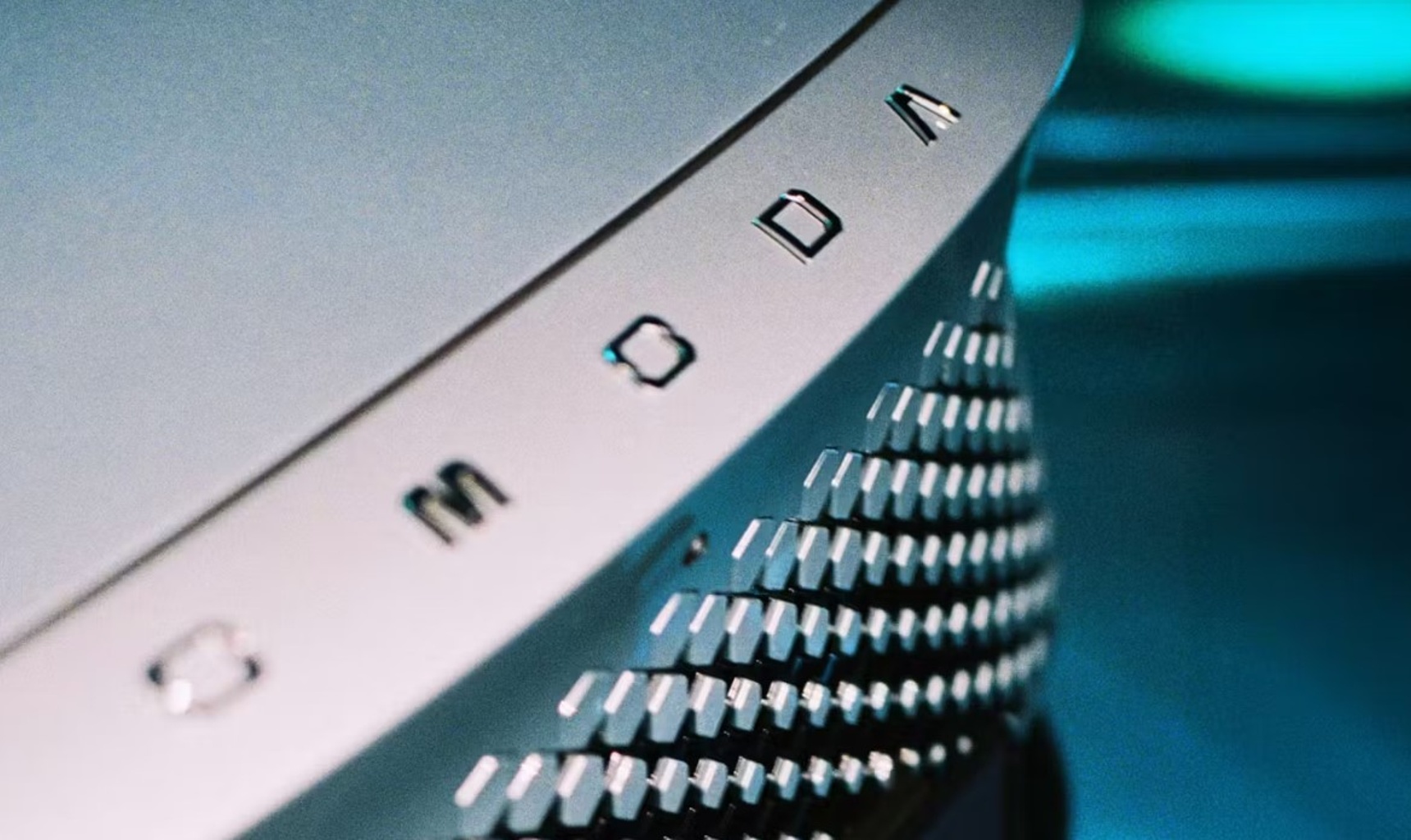 «Автомобиль года», звездные амбассадоры и 117 000 продаж: OMODA подводит итоги трех лет побед на российском рынке