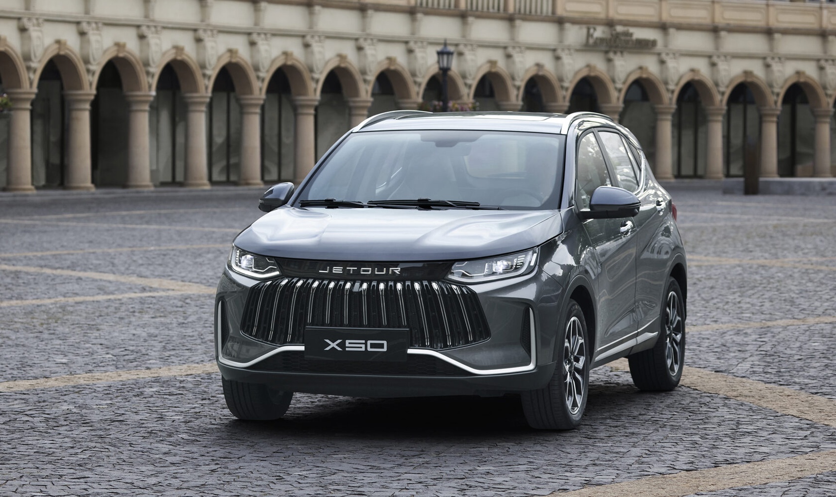 Обзор JETOUR X50: комплектации и цены