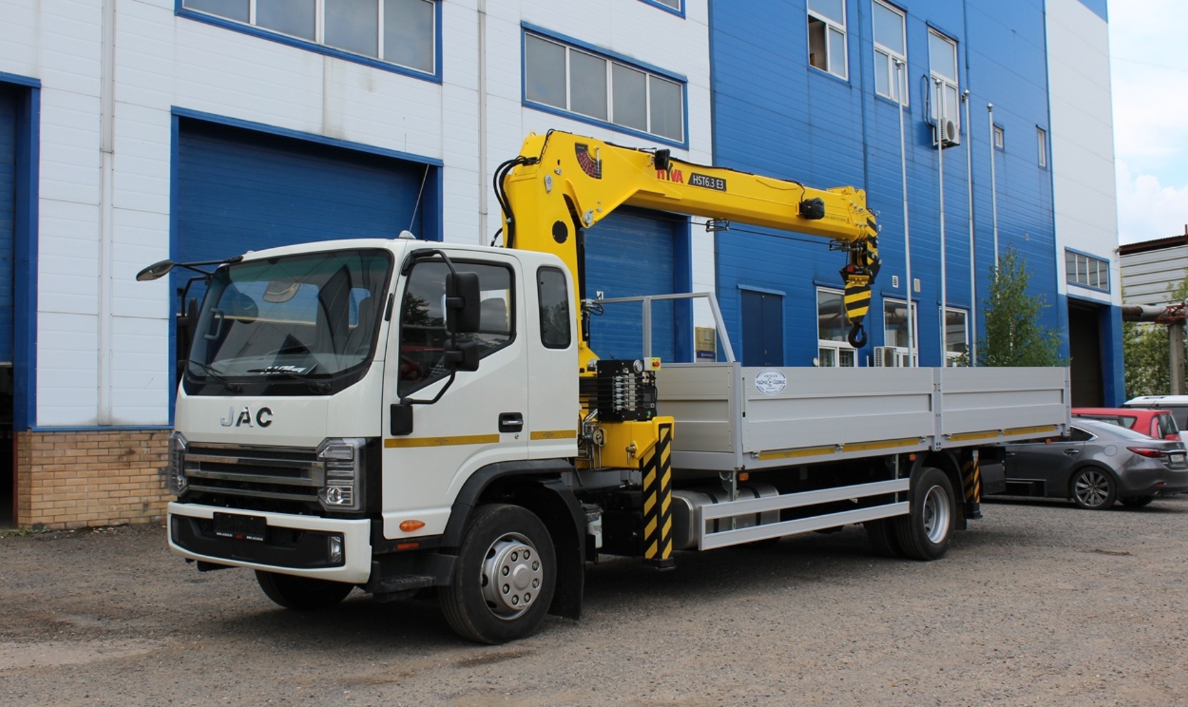 КМУ для грузовиков JAC