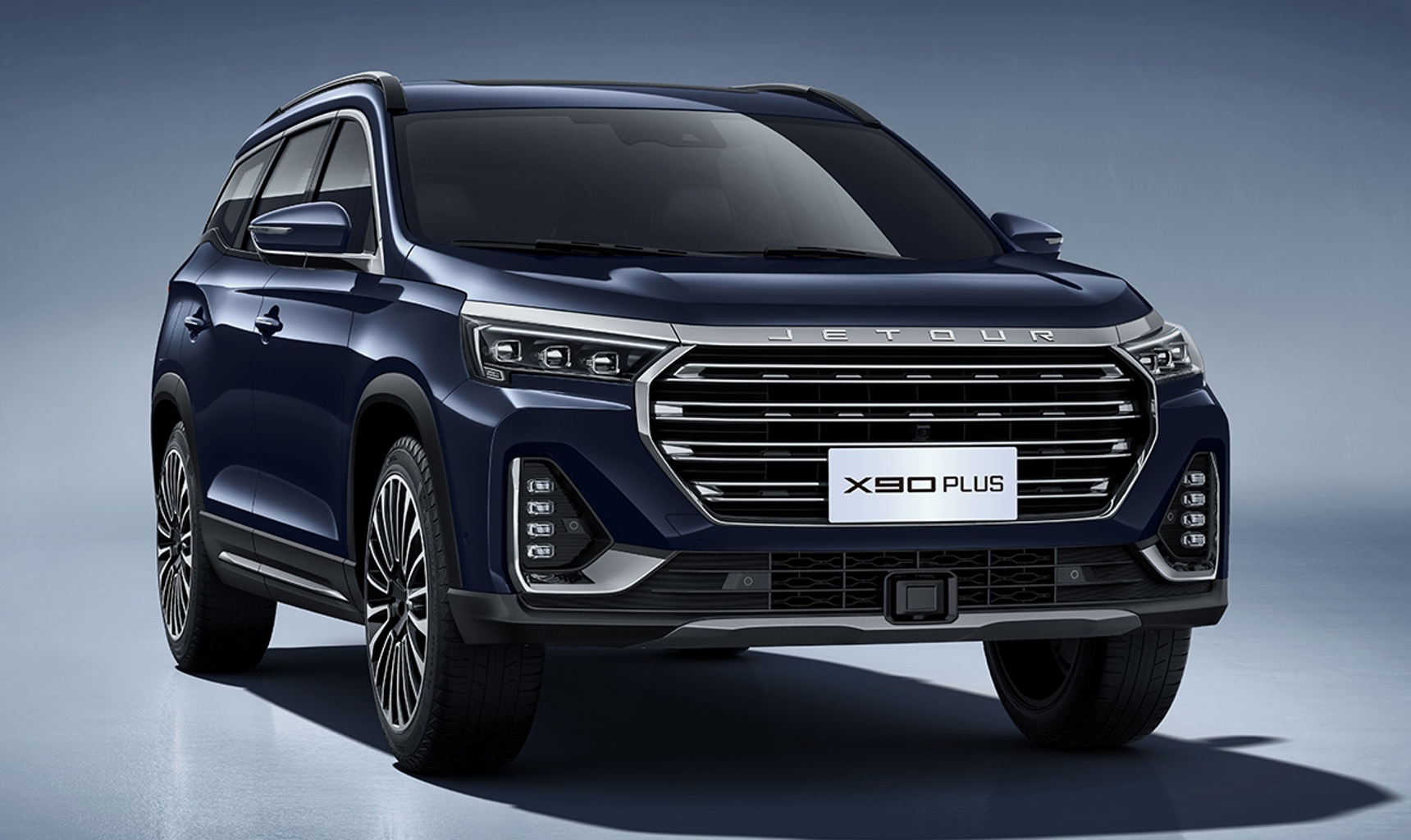 JETOUR X90 Plus назван лучшим большим кроссовером в России