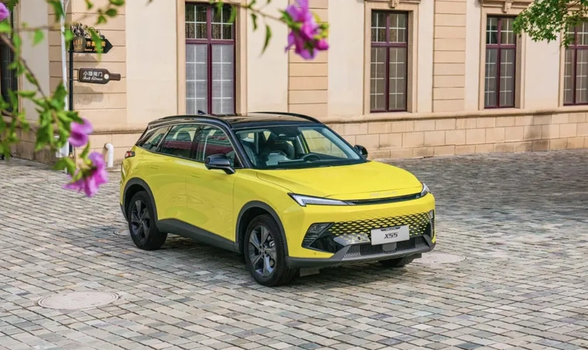 ДИНАМИЧНЫЙ КРОССОВЕР BAIC X55 ДЕБЮТИРОВАЛ В РОССИИ