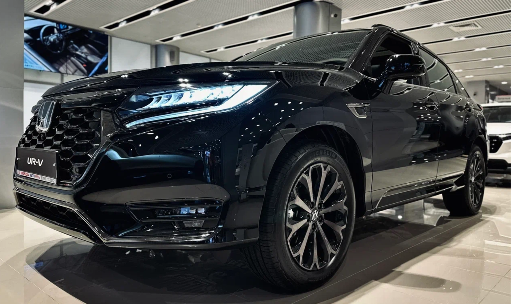 Обновленный Honda UR-V c выгодой до 1 000 000₽